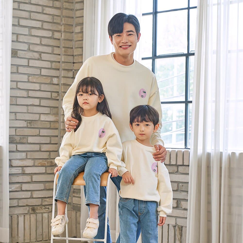 Áo Gia Đình Thu Đông Familylove - Set Gia Đình Sweater Logo I Love You Xinh Xắn Chất Liệu Nỉ Da Cá — 1